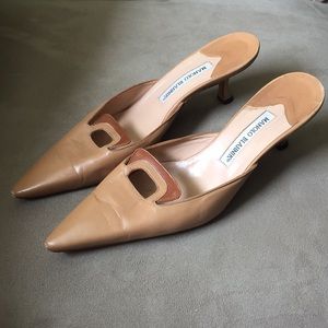 Vintage Manolo Blahnik Kitten Heel Leather Mules